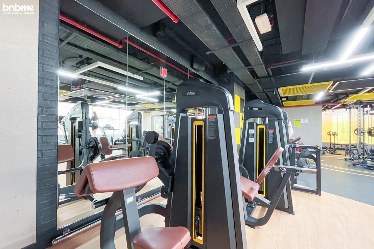 דובאי Bnbmehomes - Spacious Studio In Downtown Near Burj Khalifa - 1703 מראה חיצוני תמונה