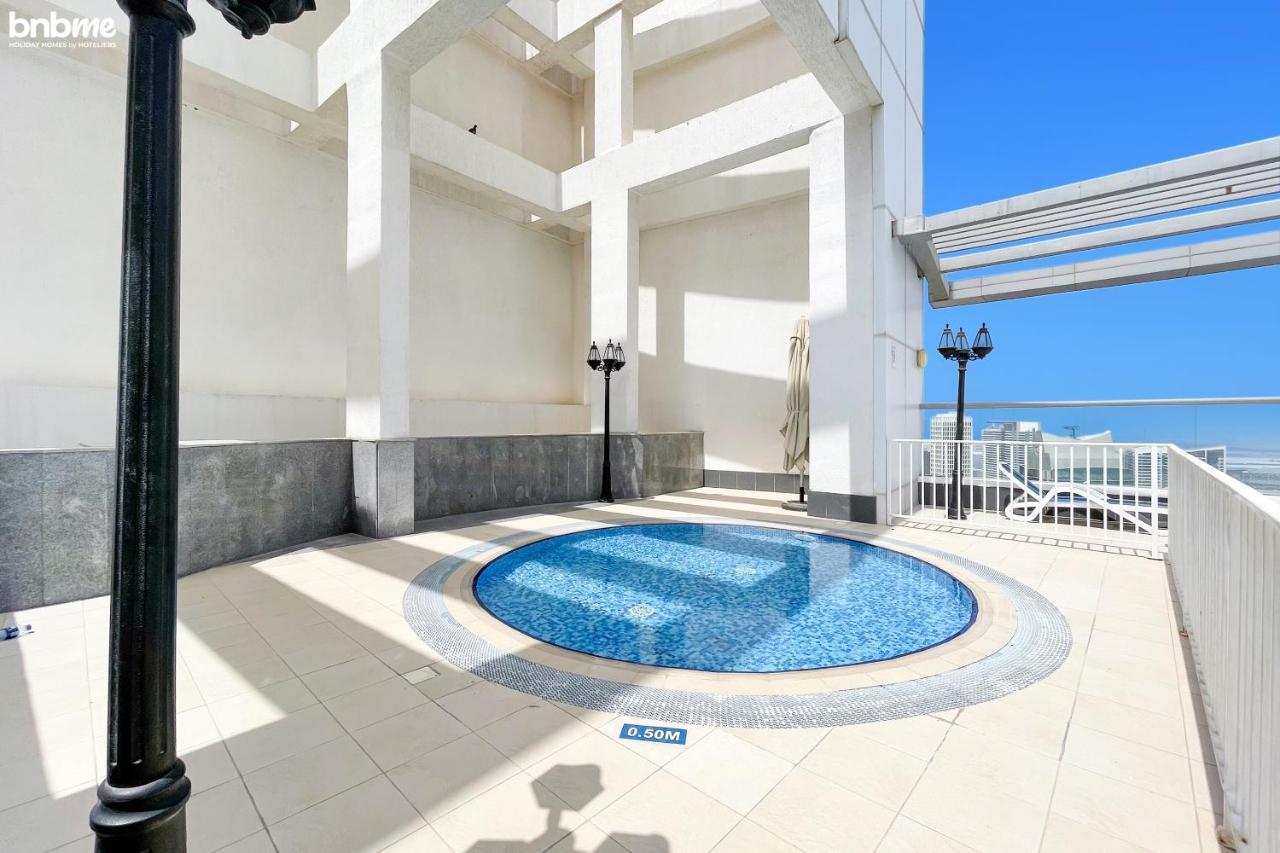 דובאי Bnbmehomes - Spacious Studio In Downtown Near Burj Khalifa - 1703 מראה חיצוני תמונה
